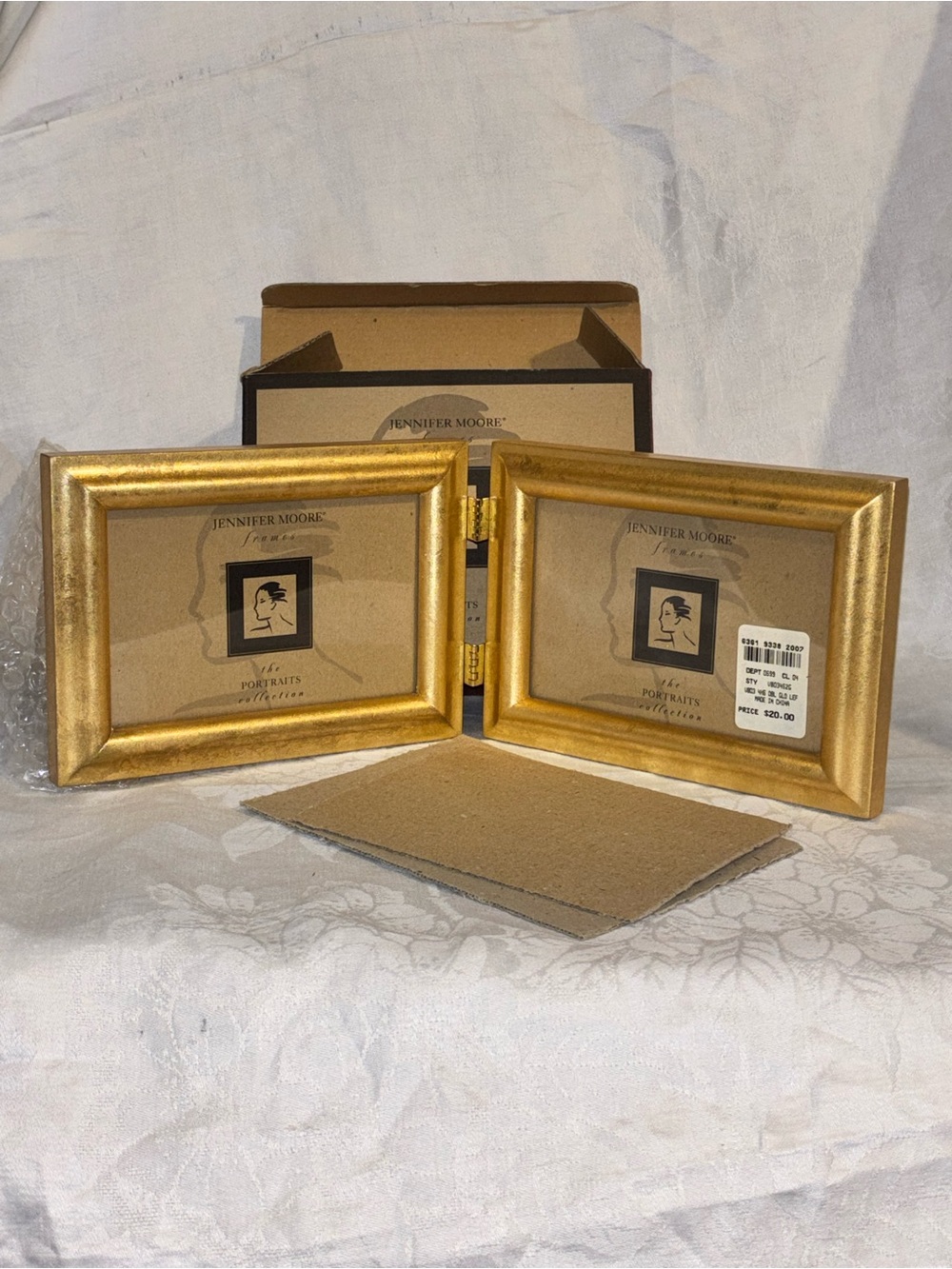 Jennifer Moore Frames Gold Hinged Double 4x6 Picture Frame Portraits Collection